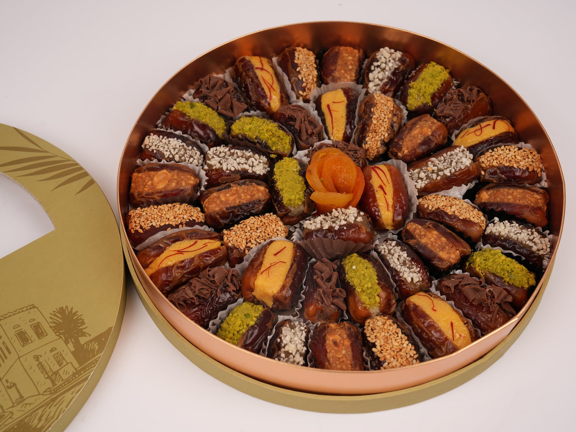 STUFFED DATES ROUND BOX