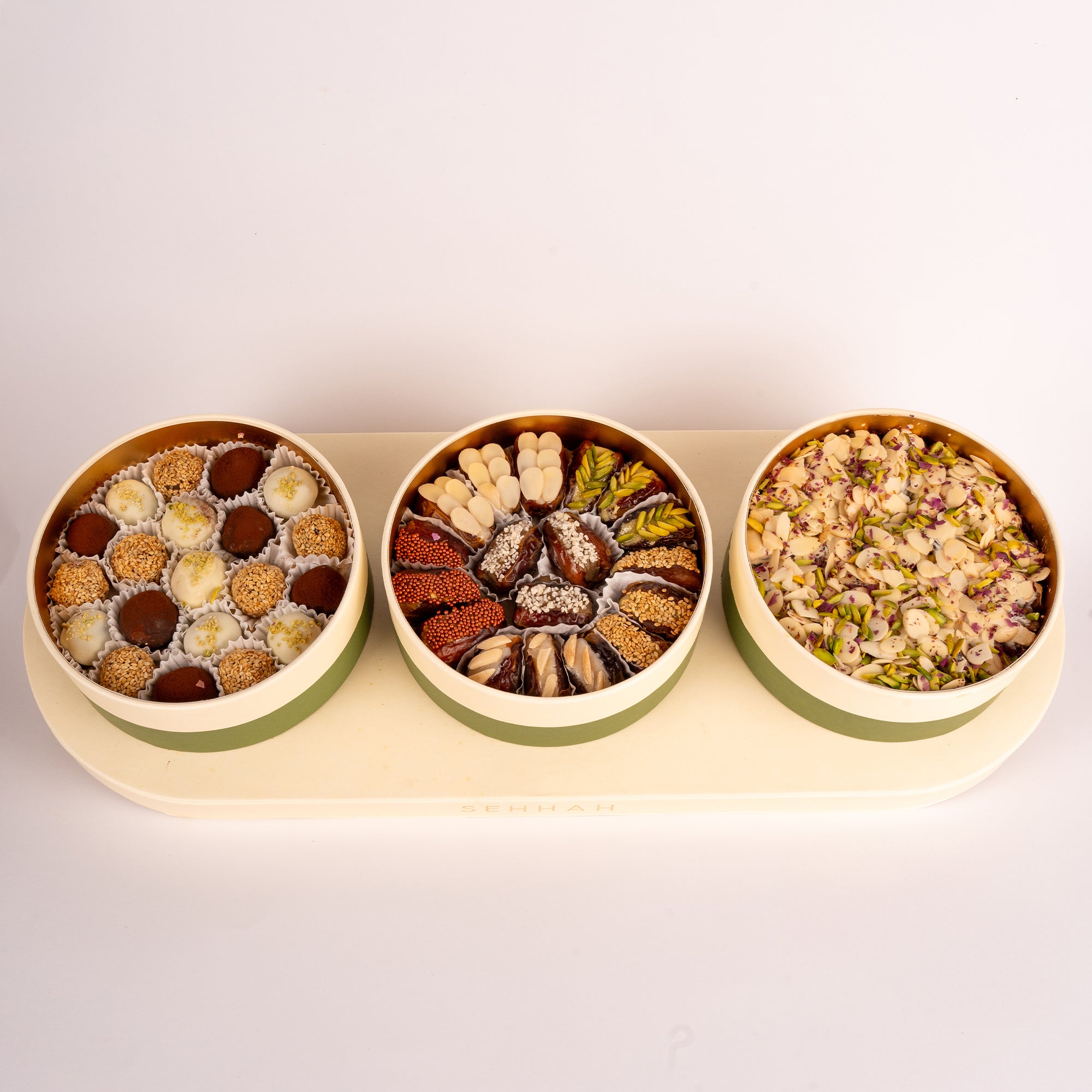 MIXED DATES OVAL TRAY