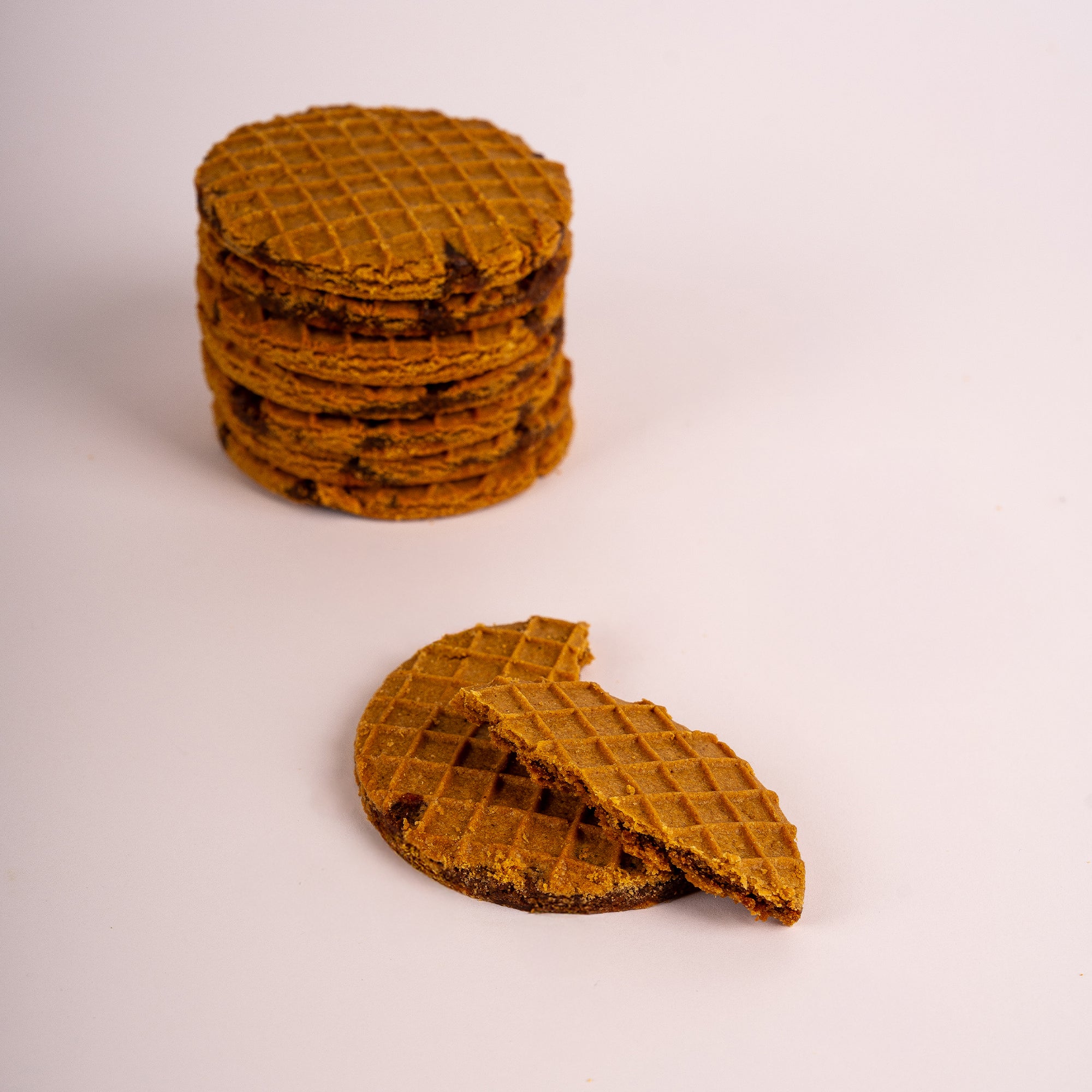 OATS STROOP WAFFLE WITH TURMERIC