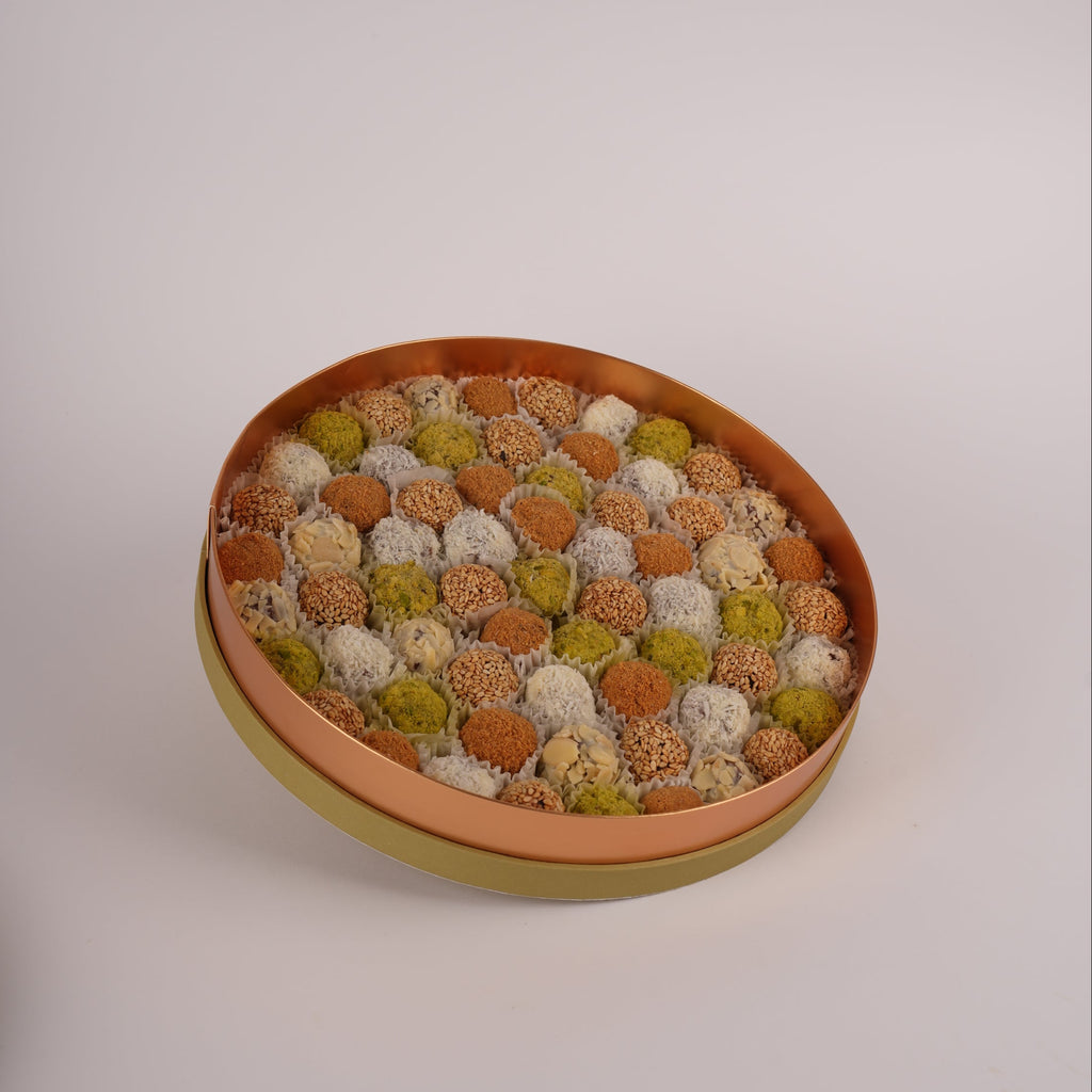 DATES MACADAMIA ROUND BOX