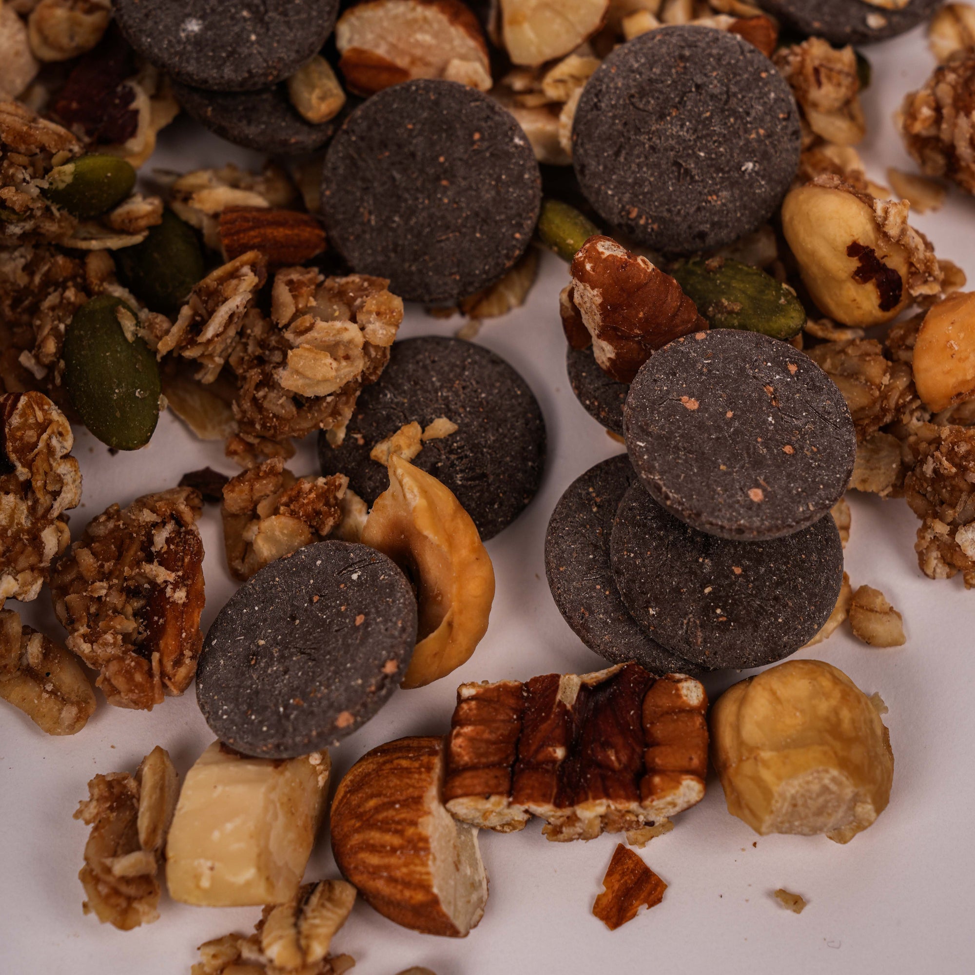 CINNAMON GRANOLA