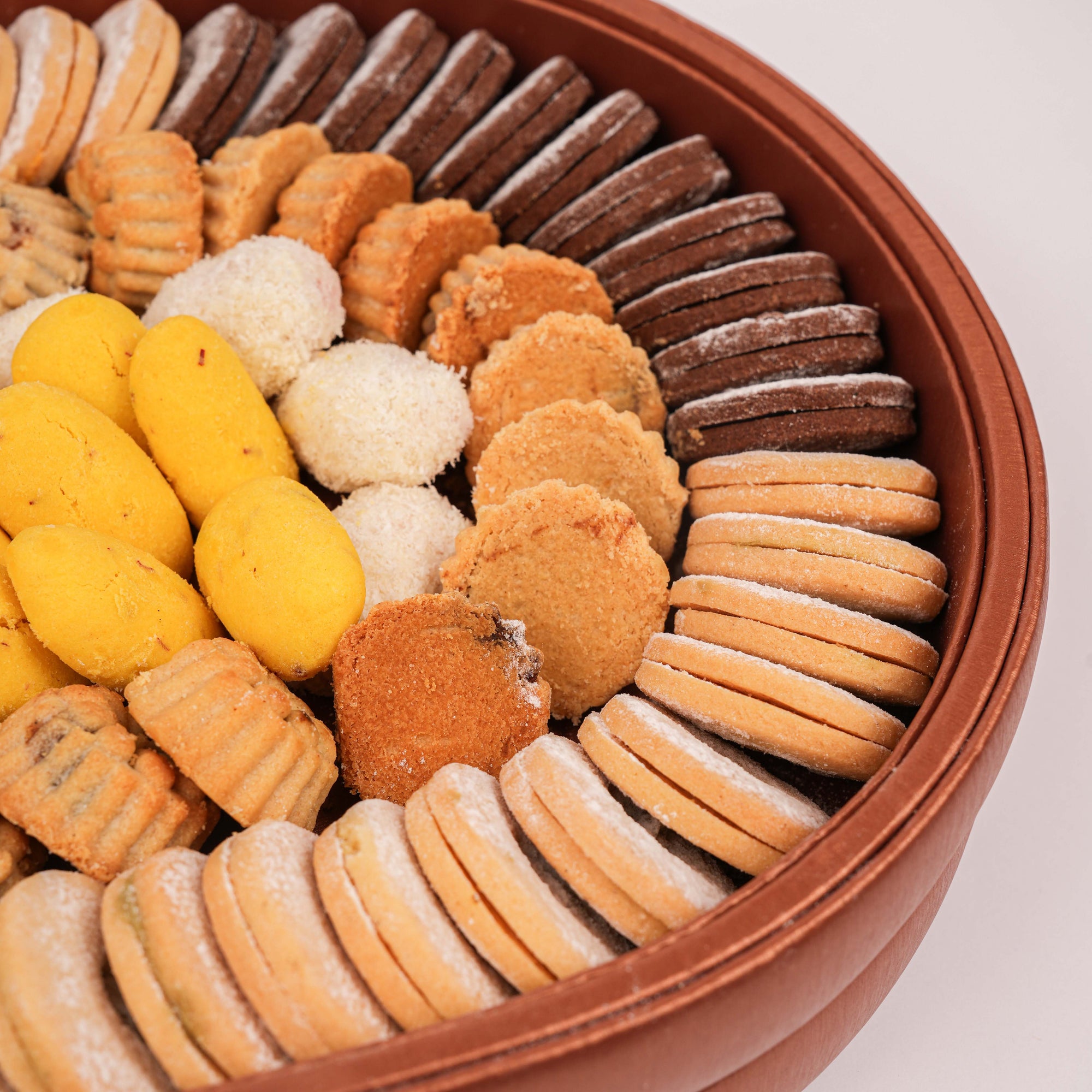 MIXED PT FOUR VIP OVAL TRAY