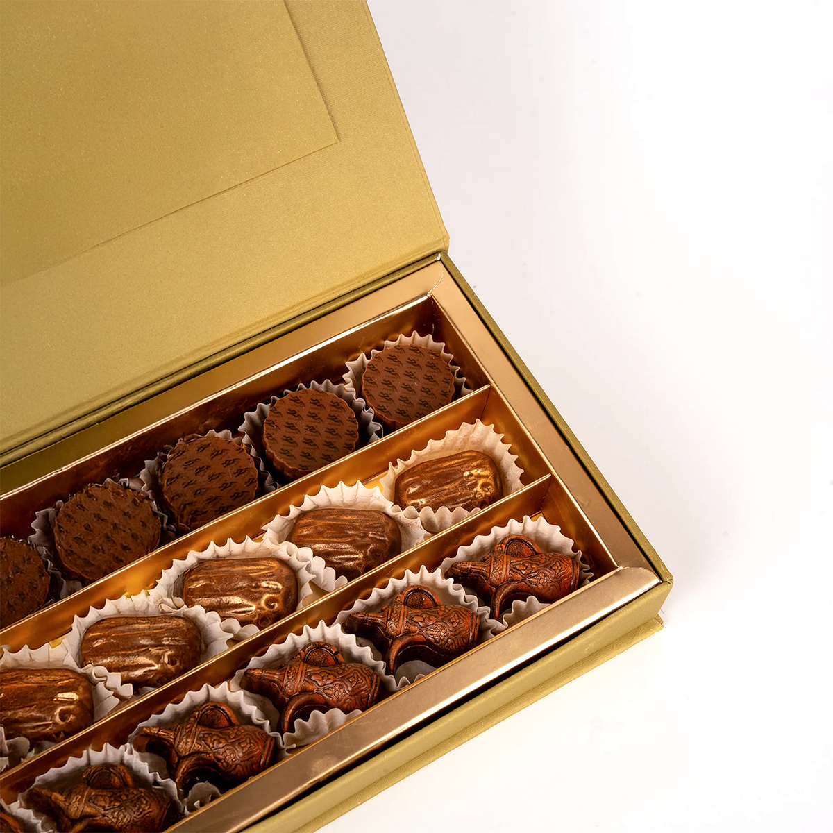 SMALL MIXED CHOCOLATE BOX