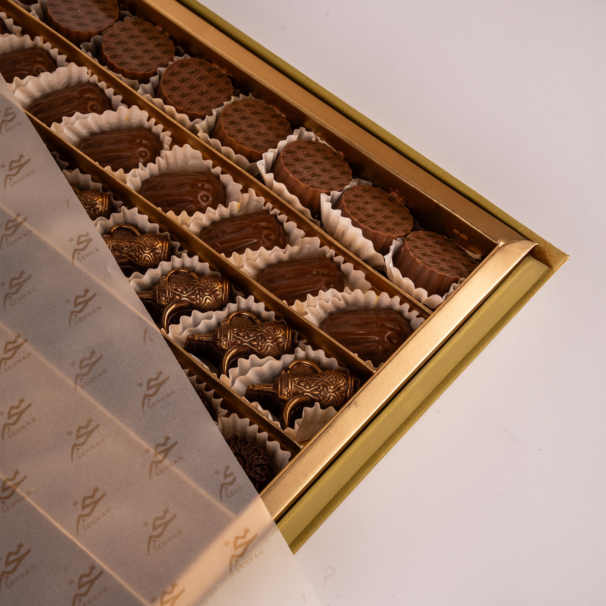 SMALL MIXED CHOCOLATE BOX