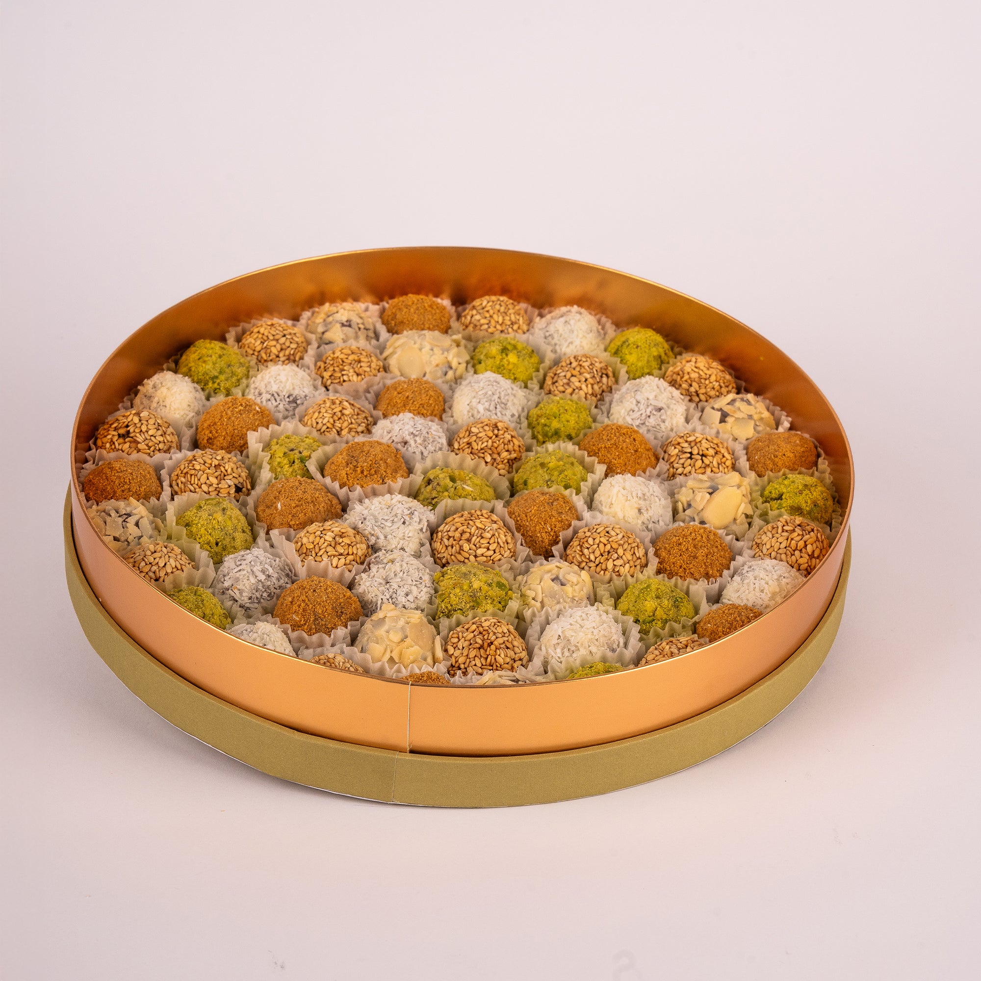 DATES MACADAMIA ROUND BOX