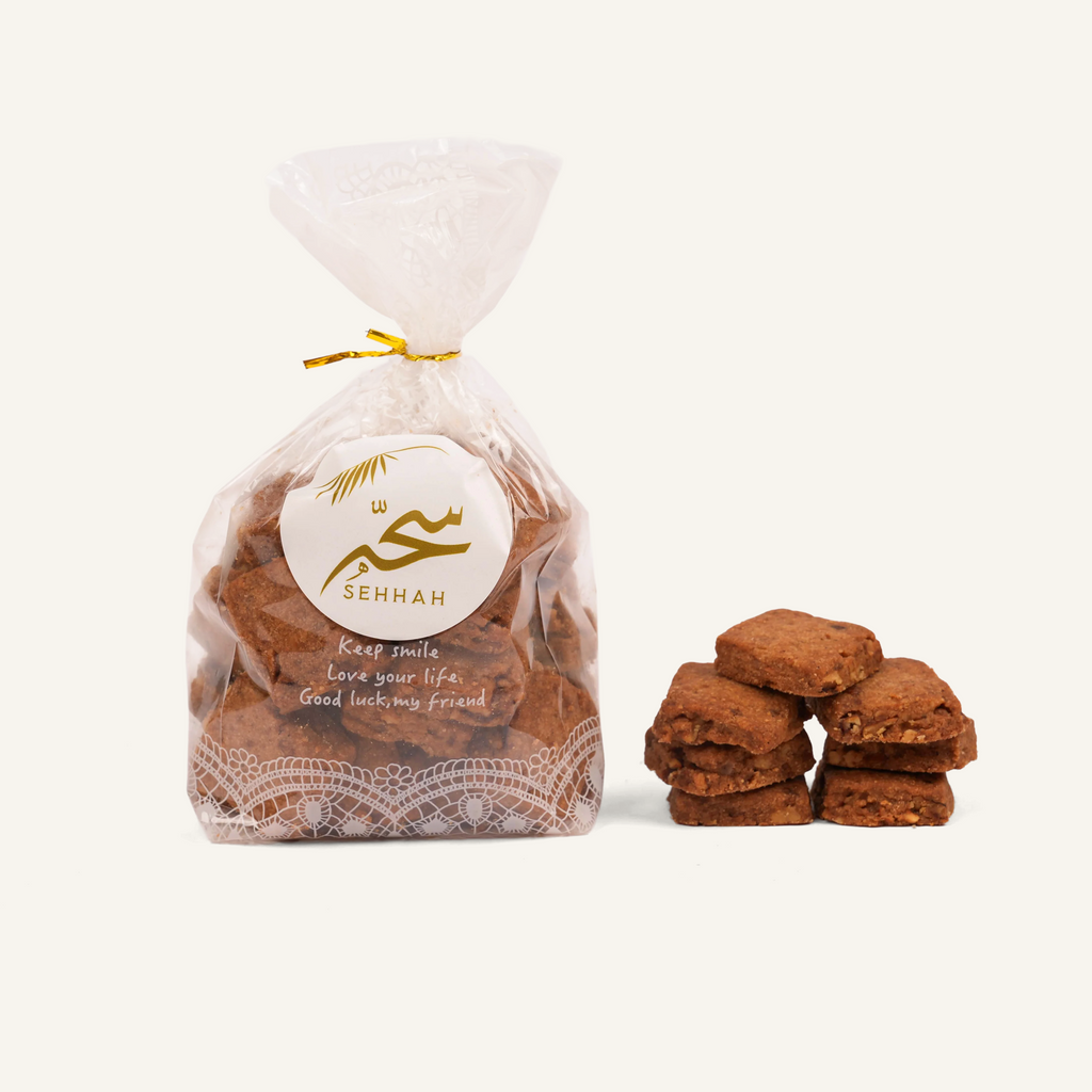 WALNUT BISCUITS